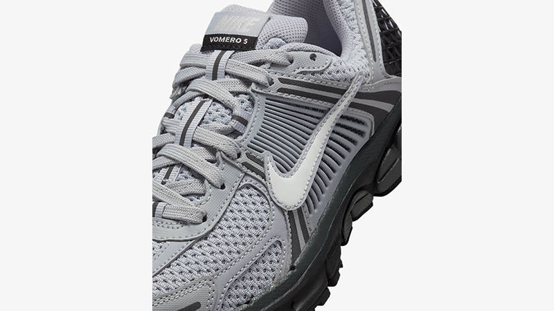 Кросівки підліткові Nike Vomero 5 Gs (HV6421-001) — фото 4