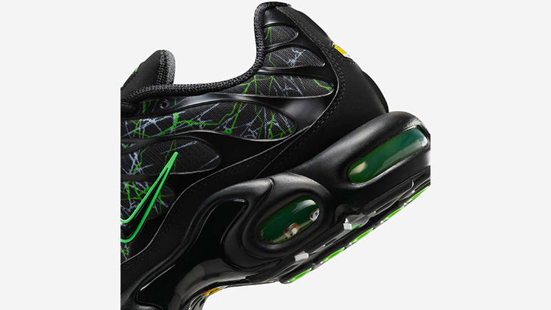 Кросівки чоловічі Nike Air Max Plus Black (IB3075-001) — фото 7