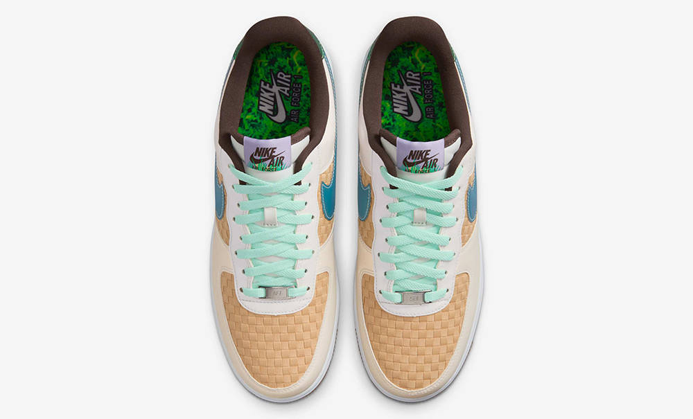 Кросівки унісекс Nike Air Force 1 Retro Qs (IB5722-100) — фото 4