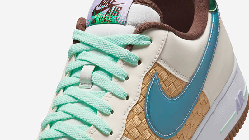 Кросівки унісекс Nike Air Force 1 Retro Qs (IB5722-100) — фото 6