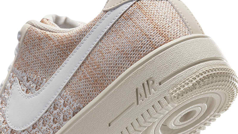 Кросівки чоловічі Nike Air Force 1 Flyknit 2.0 Beige (IB7675-001) — фото 7