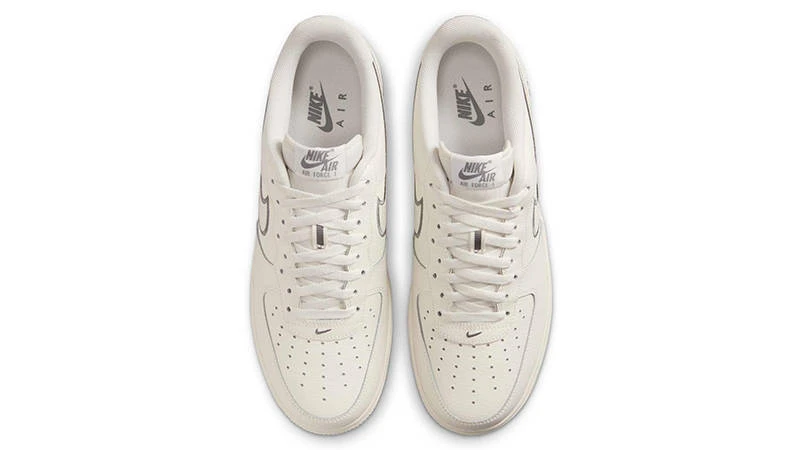 Кросівки чоловічі Nike Air Force 1 (IB7677-101) — фото 4