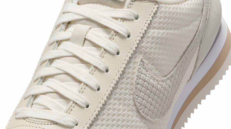 Кросівки жіночі Nike Wmns Cortez 'Pearl White Mesh' — фото 6