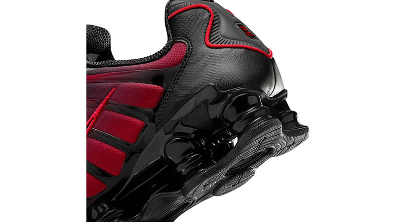 Кросівки чоловічі Nike Shox TL 'Black University Red Gradient' (IF6202-001) — фото 7