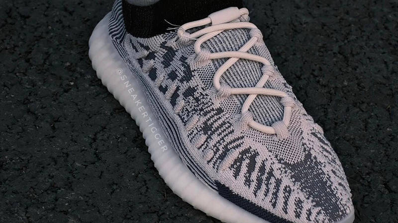 Кросівки чоловічі Adidas Yeezy Boost 350 V2 (IG9608) — фото 6