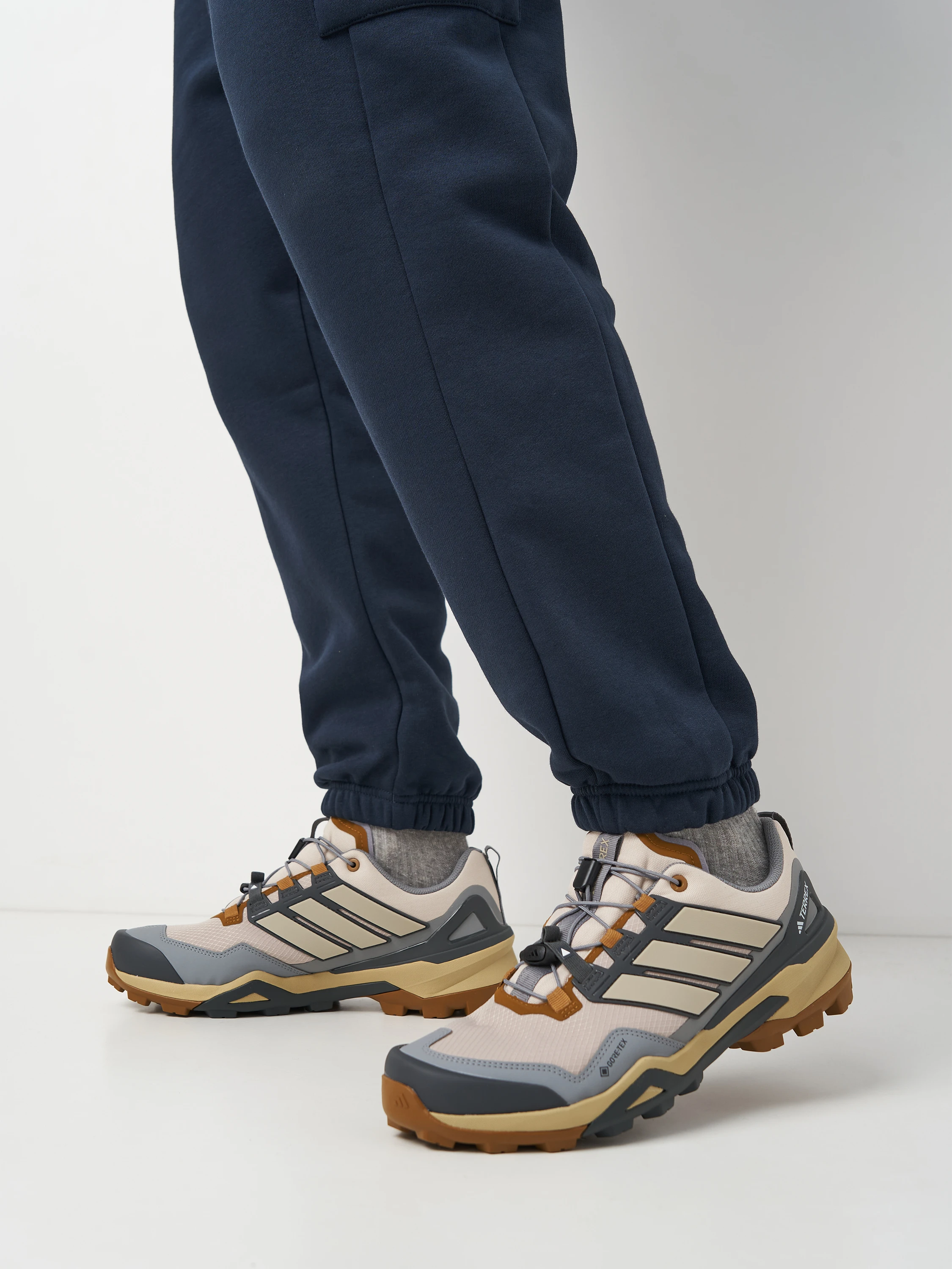 Кросівки Adidas Terrex Skychaser GORE-TEX 'Wonder Beige' — фото 8