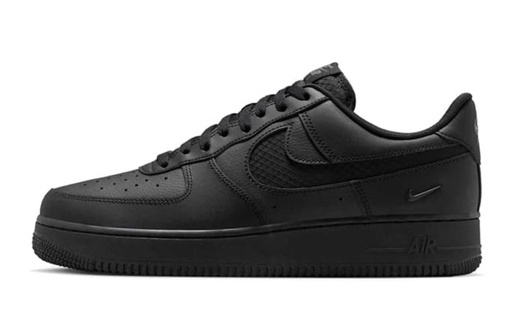 Кросівки Nike Air Force 1 '07 LV8 — фото 1