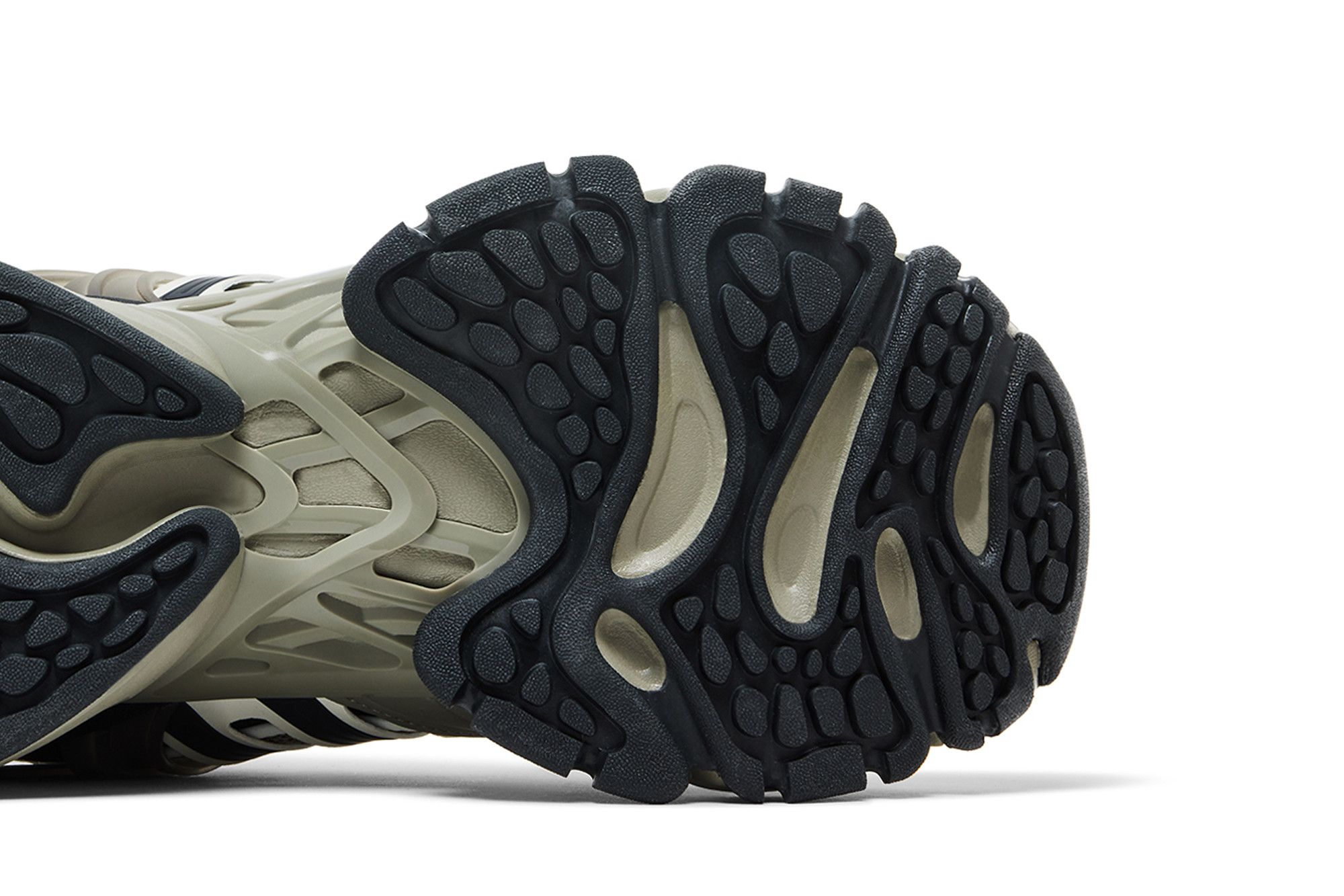 Кросівки Adidas XLG Runner Deluxe Egg Stone Silver Gray Carbon Black — фото 6
