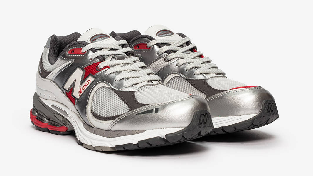 Кросівки чоловічі New Balance 2002 (M2002RLB) — фото 3