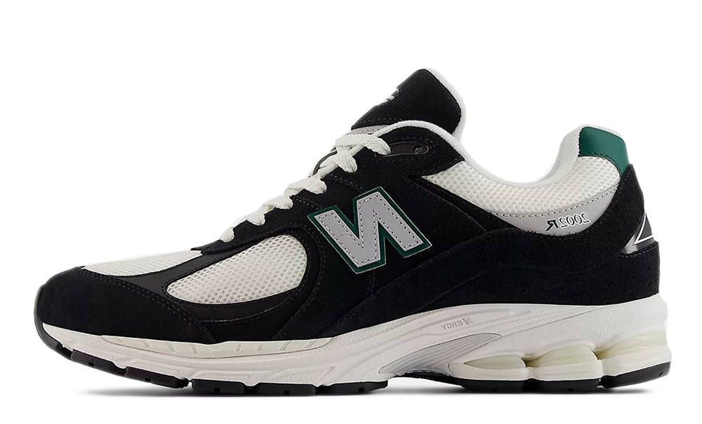 Кросівки New Balance 2002R 'Black Marsh Green' — фото 1