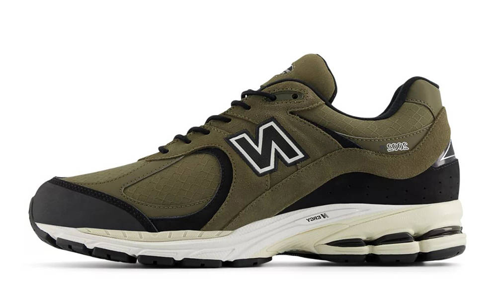 Кросівки чоловічі New Balance 2002R Olive — фото 1