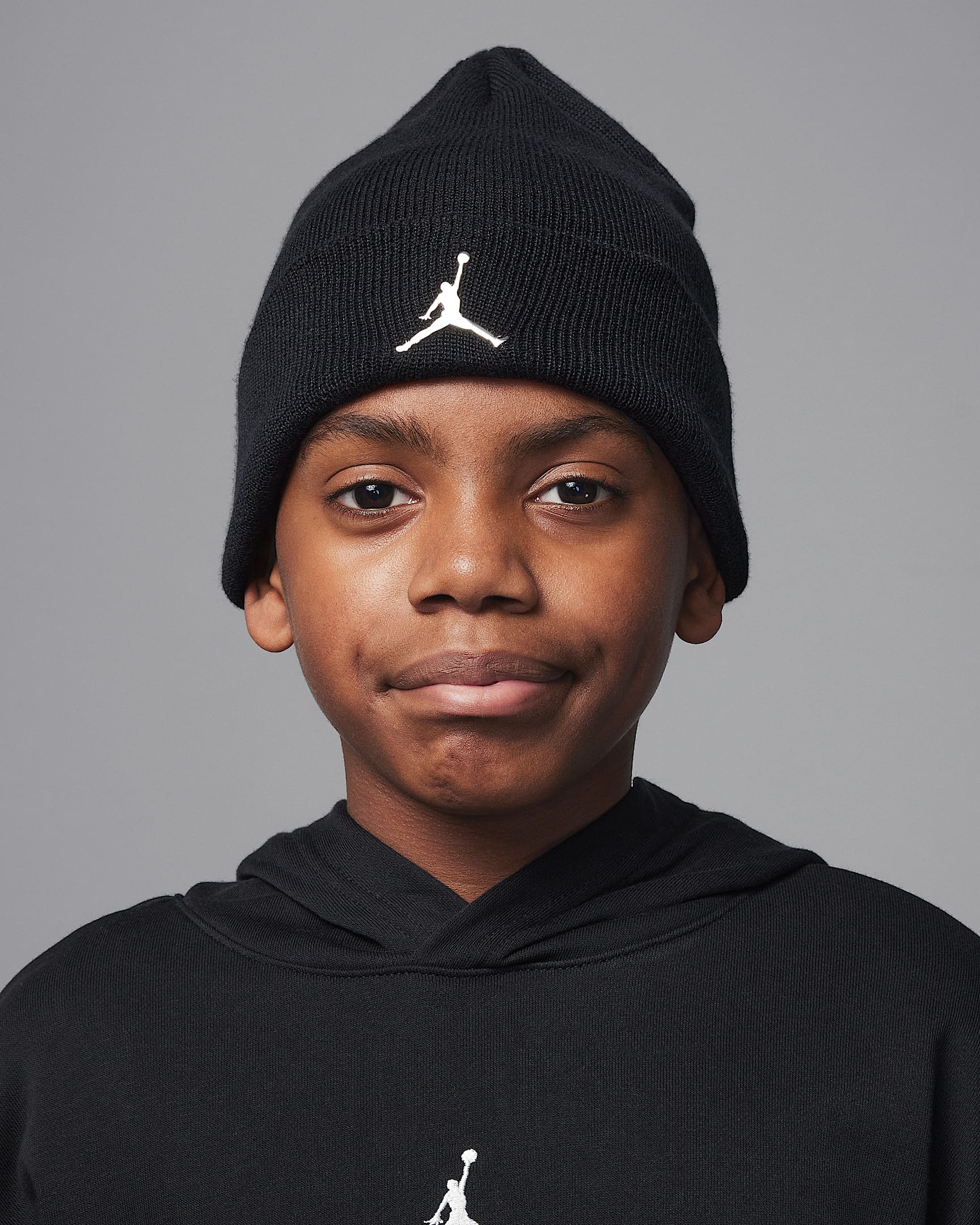 Шапка Jordan Cuffed Beanie Kids (9A0063-023) — фото 1