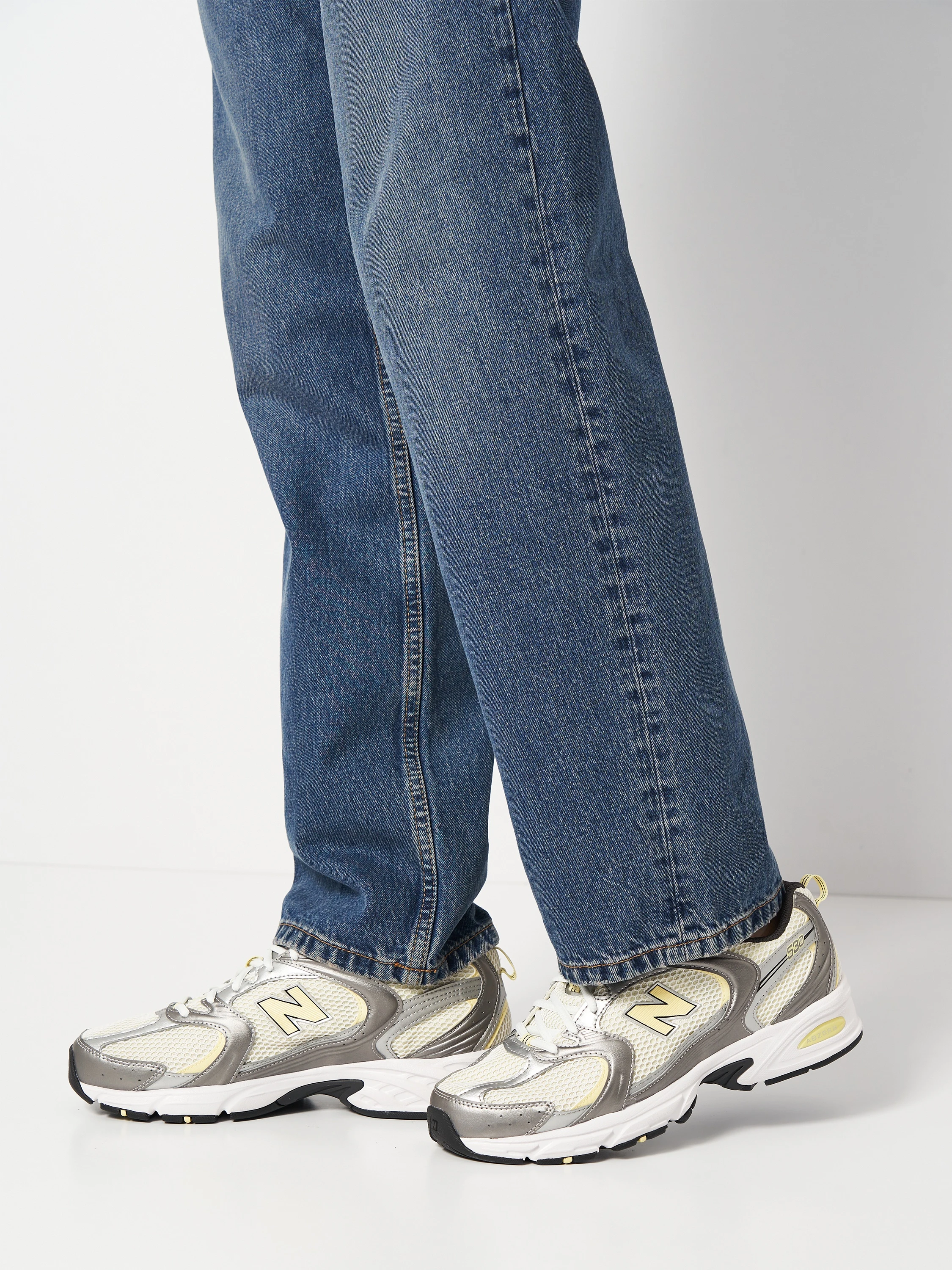 Кросівки New Balance 530 Silver Metallic Parchment — фото 3