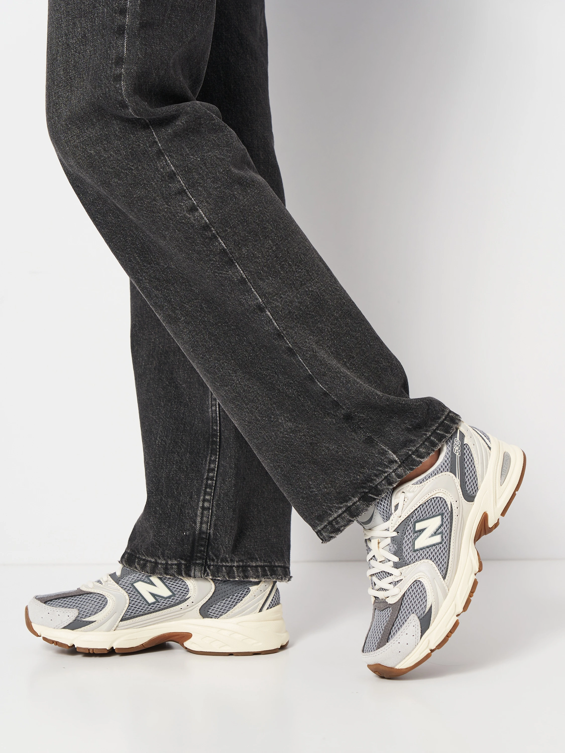 Кросівки New Balance 530 Light Grey Cream — фото 3