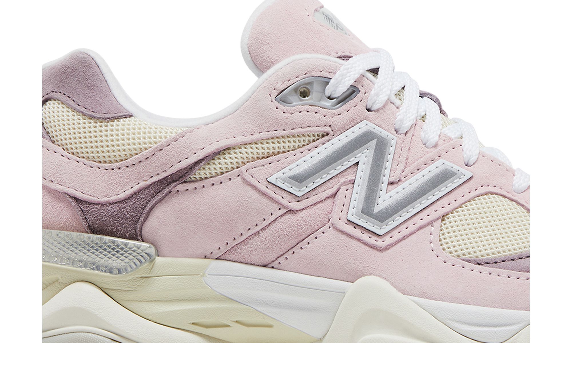 Кросівки жіночі New Balance 9060 'Rose Sugar Ice Wine' — фото 3