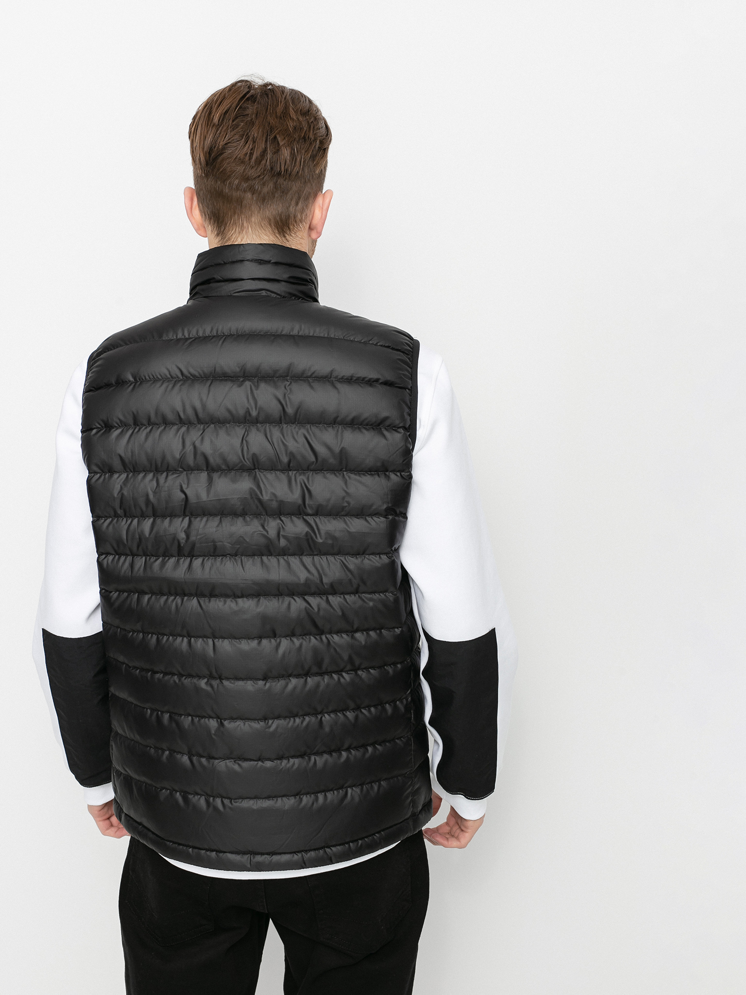 Жилетка чоловіча Patagonia Down Sweater Vest (84622BLK) — фото 5