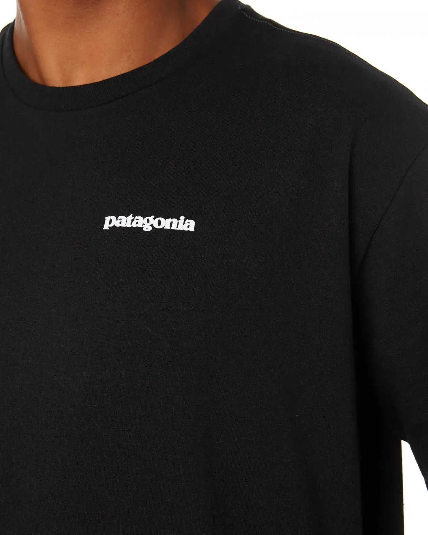 Футболка чоловіча Patagonia P-6 Logo Responsibili (38504BLK) — фото 7