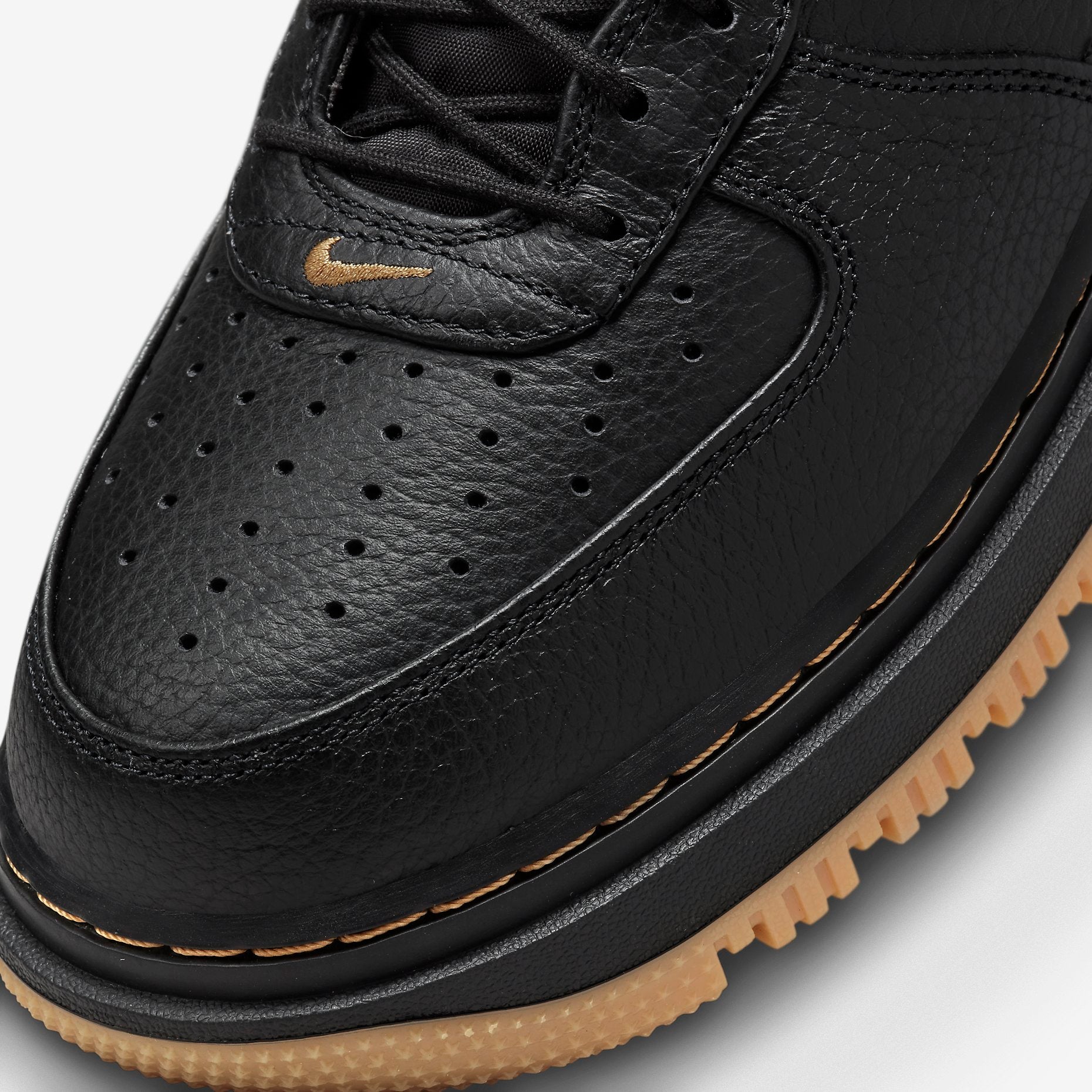 Кросівки чоловічі Nike Air Force 1 Luxe (DB4109-001) — фото 6