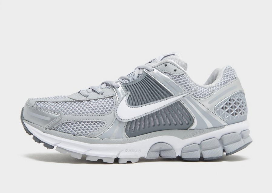 Кросівки для бігу чоловічі Nike Air Zoom Vomero 5 (FJ4151-003) — фото 1