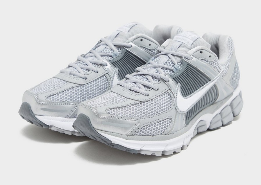 Кросівки для бігу чоловічі Nike Air Zoom Vomero 5 (FJ4151-003) — фото 3