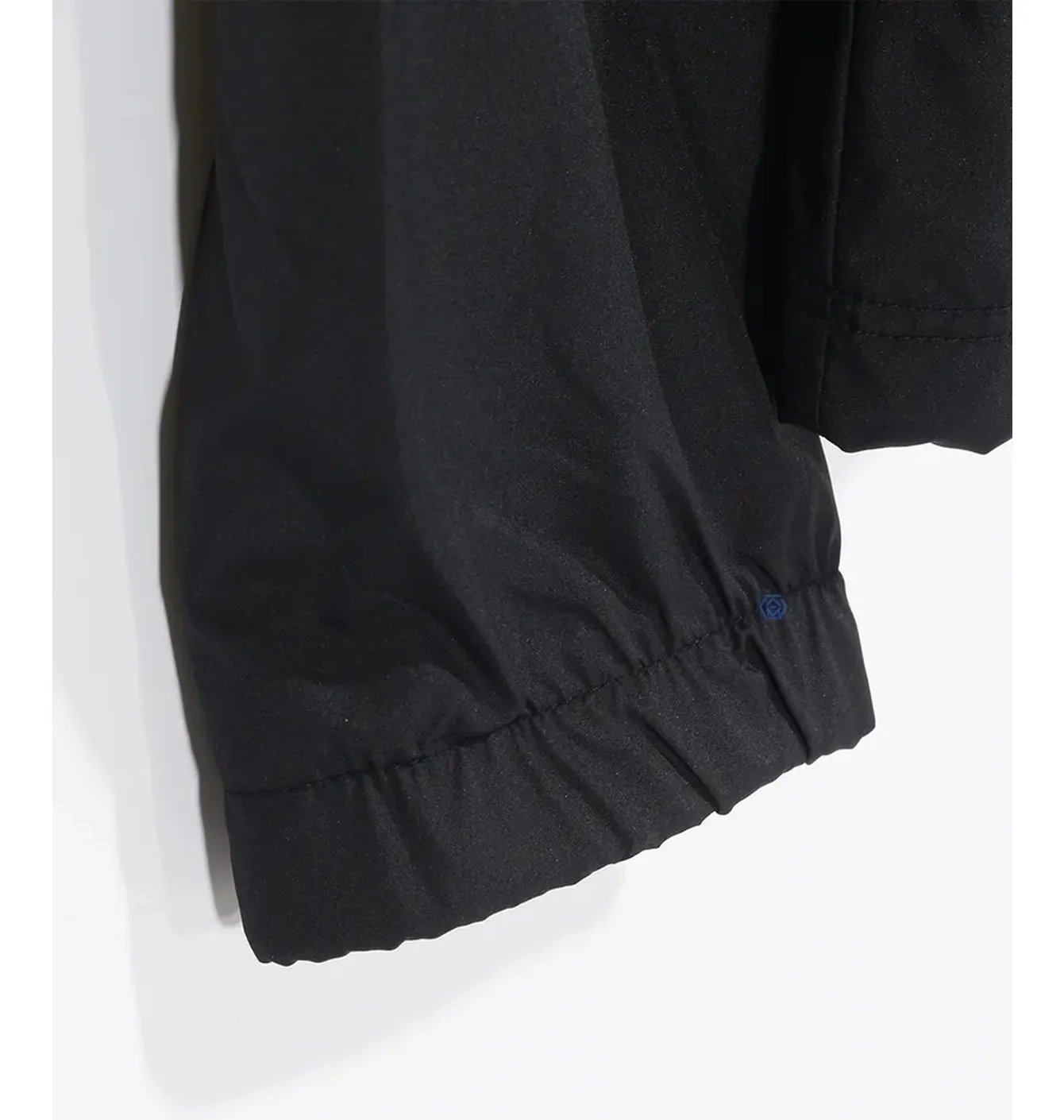 Вітровка чоловіча The North Face Water Repellent Jacket Black (NF0A82F4JK3) — фото 10