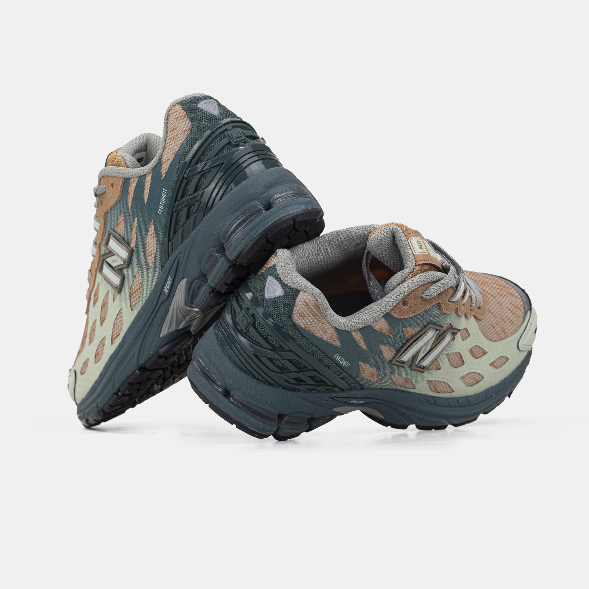 Кросівки New Balance U1906WFB — фото 7
