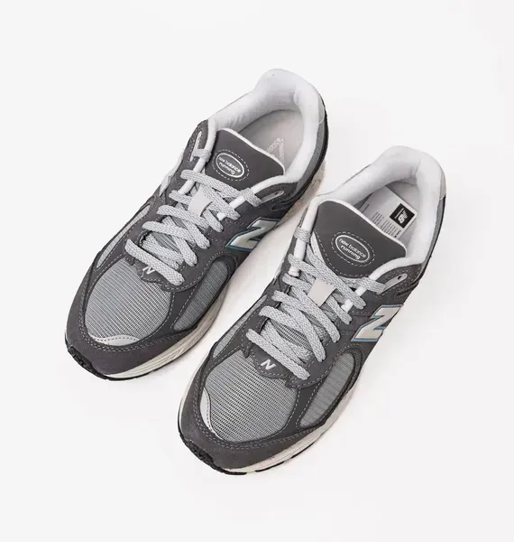 Кросівки чоловічі New Balance M2002rfb (M2002RFB) — фото 10