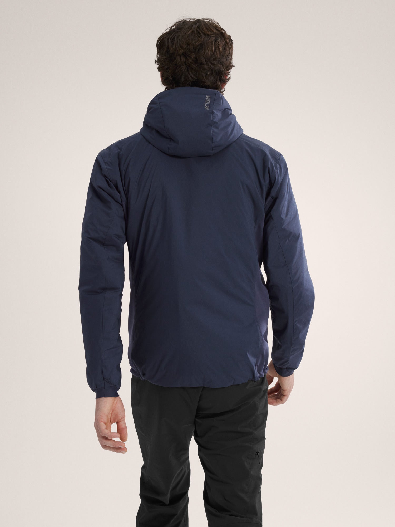 Худі Arc'teryx Atom Hoody Black Sapphire — фото 5