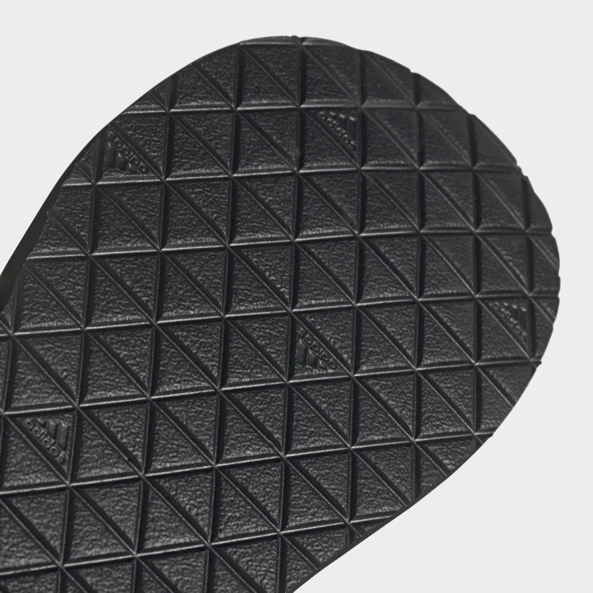 Вʼєтнамки жіночі Adidas Eezay Flip Flop — фото 9
