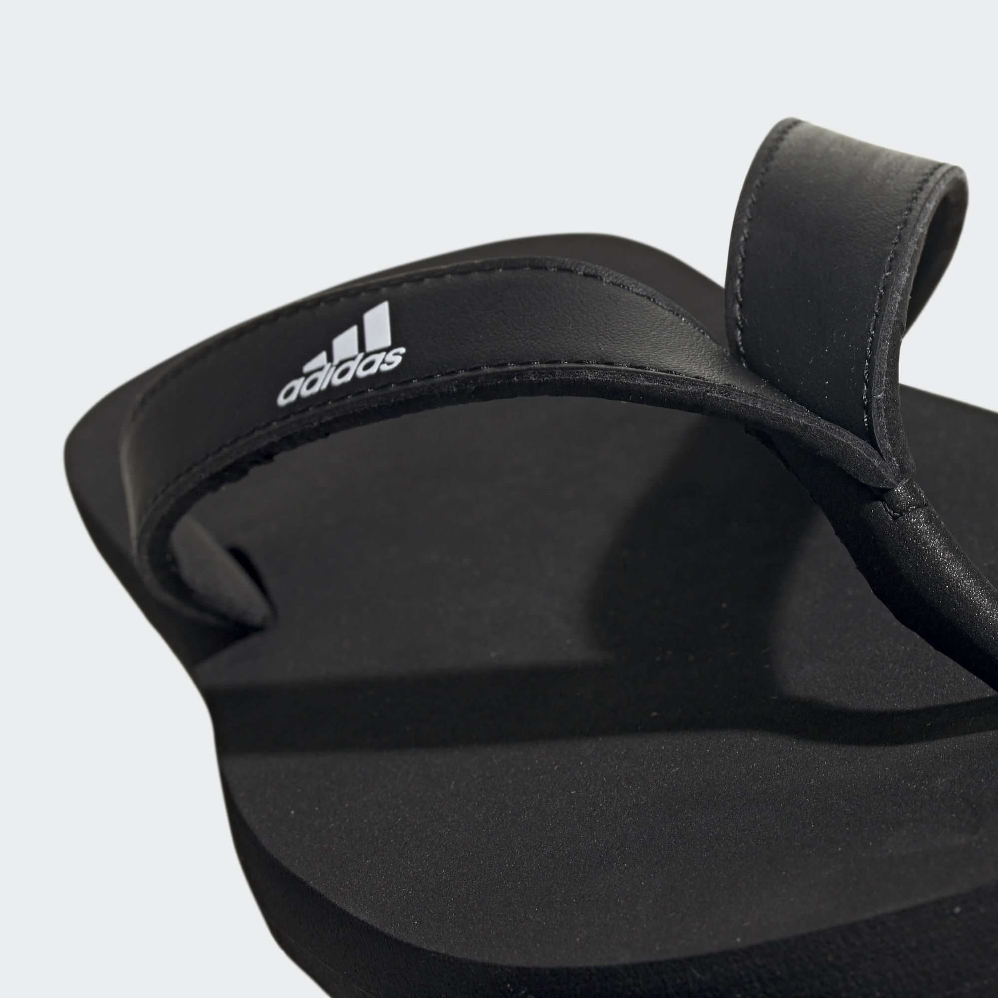 Вʼєтнамки жіночі Adidas Eezay Flip Flop — фото 6