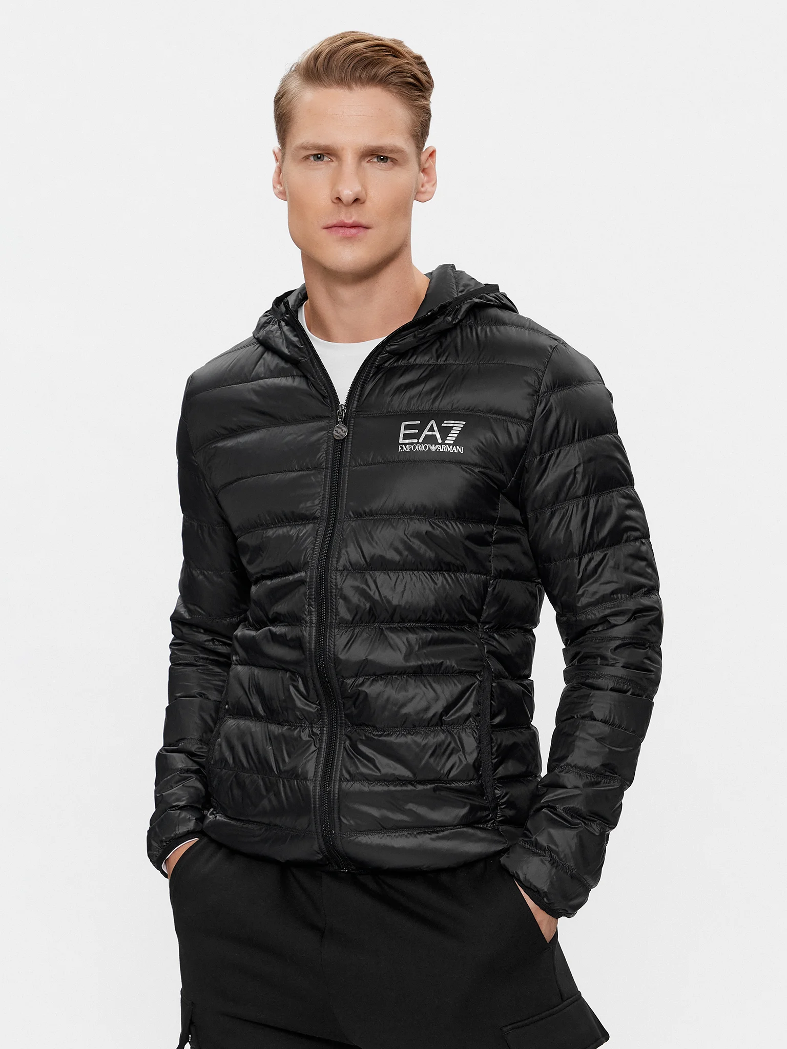 Чорна куртка Emporio Armani — фото 2