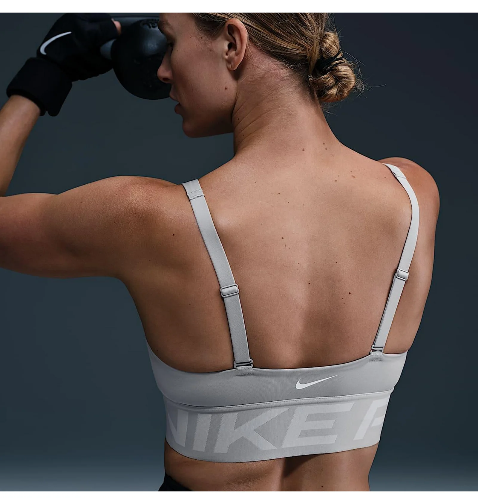 Жіночий топ Nike Pro Indy Plunge Bra HF7324-077 — фото 4