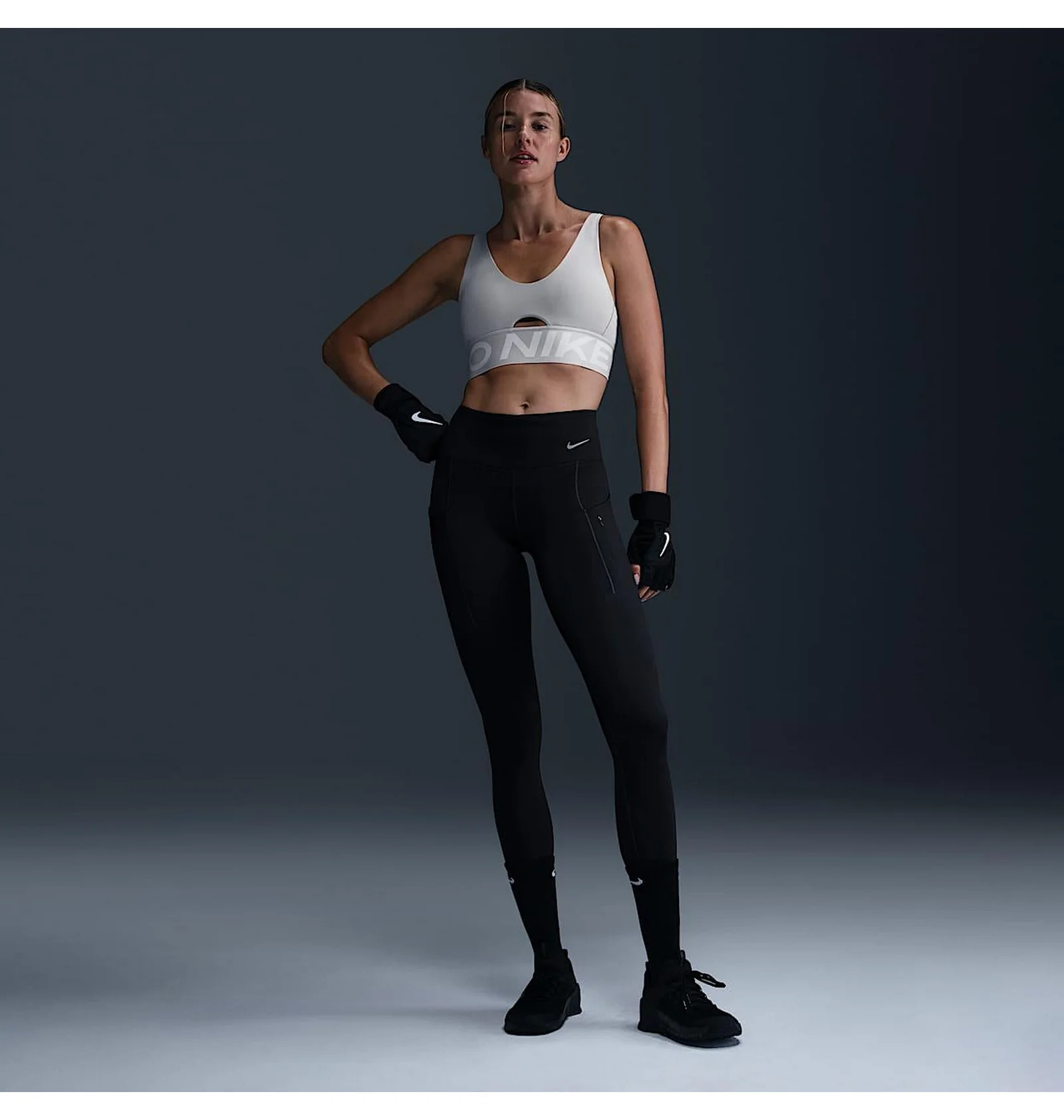Жіночий топ Nike Pro Indy Plunge Bra HF7324-077 — фото 5