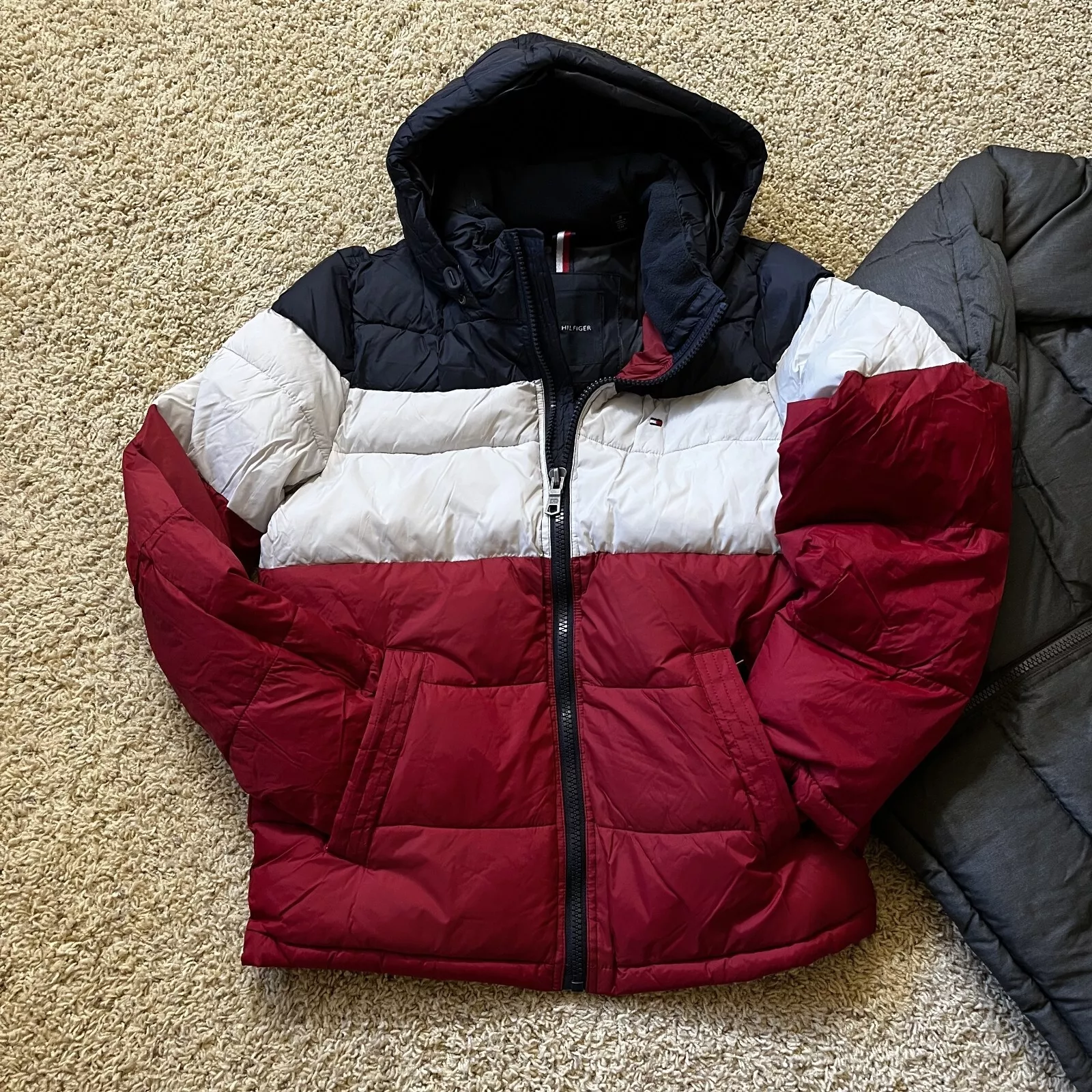 Куртка Куртка Tommy Hilfiger Mens Hooded Puffer Jacket Tommy Hilfiger — фото 1