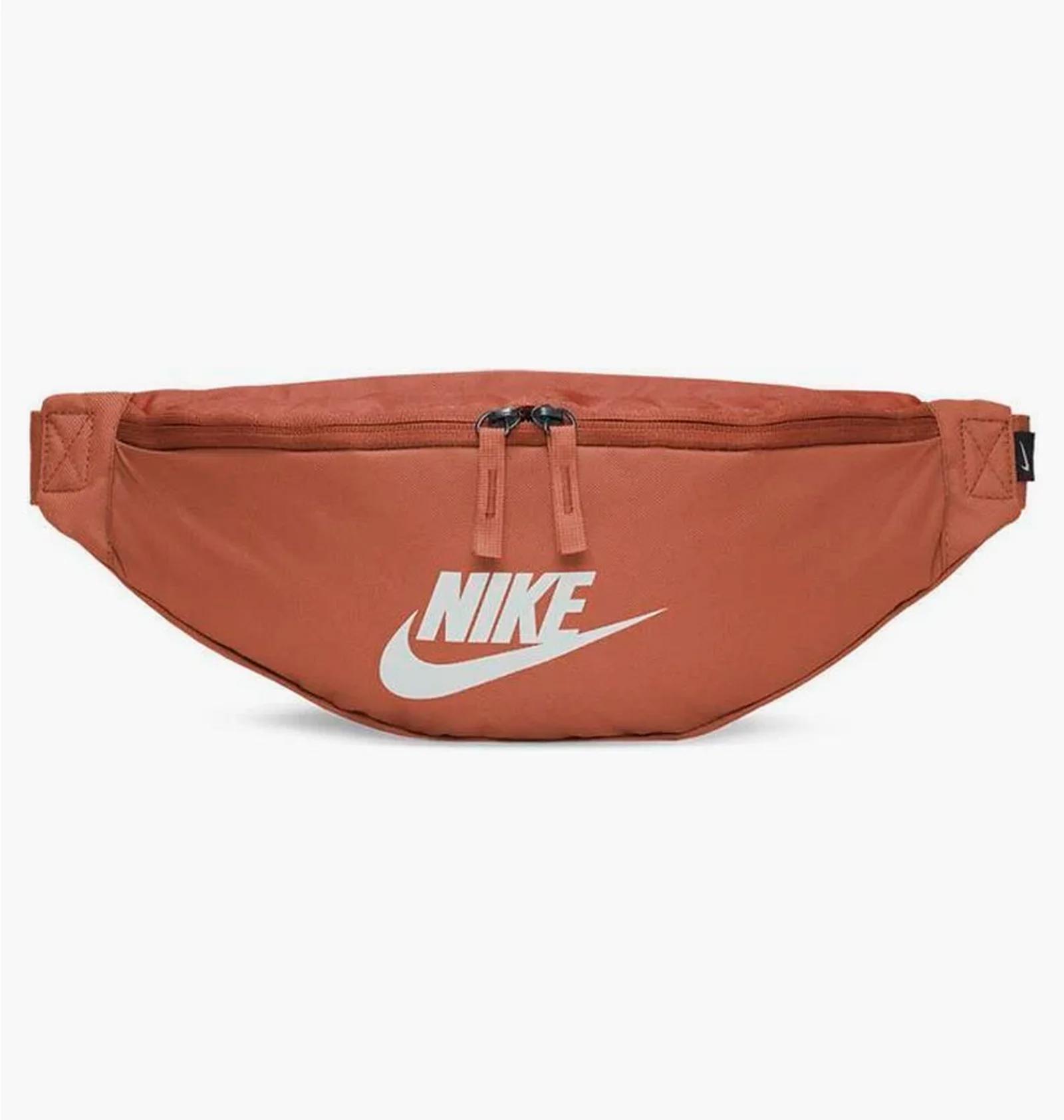 Сумка на пояс Nike Heritage Hip Pack — фото 1