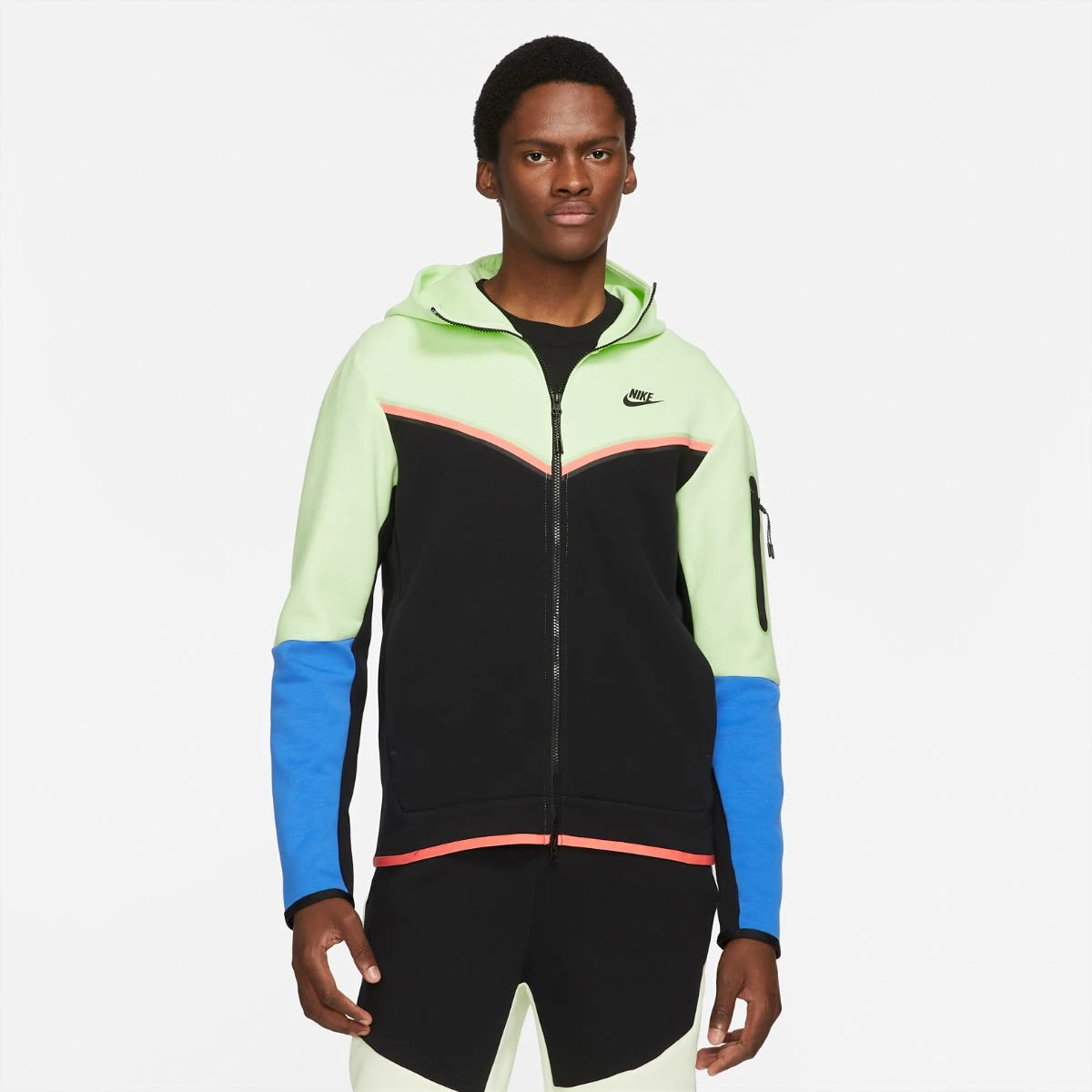 Бомбер чоловічий Nike Nsw Tch Flc Hoodie Fz Wr (CU4489-303) — фото 1